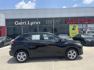 2025 Nissan Kicks Play S