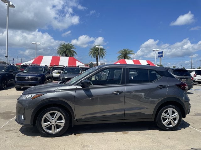 2023 Nissan Kicks S