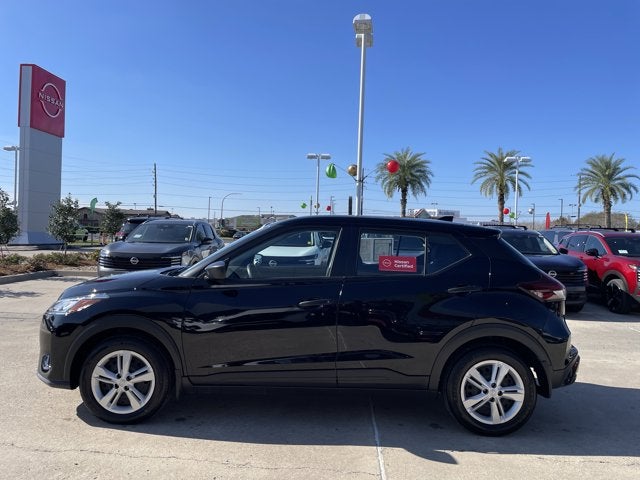 2025 Nissan Kicks Play S