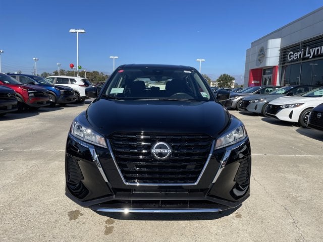 2025 Nissan Kicks Play S