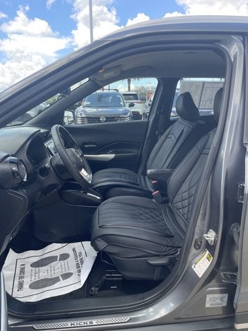 2019 Nissan Kicks SR
