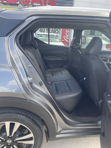 2019 Nissan Kicks SR