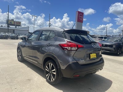 2019 Nissan Kicks SR