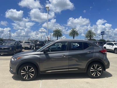 2019 Nissan Kicks SR