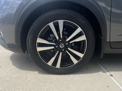 2019 Nissan Kicks SR