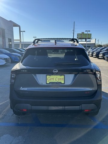 2025 Nissan Kicks SR