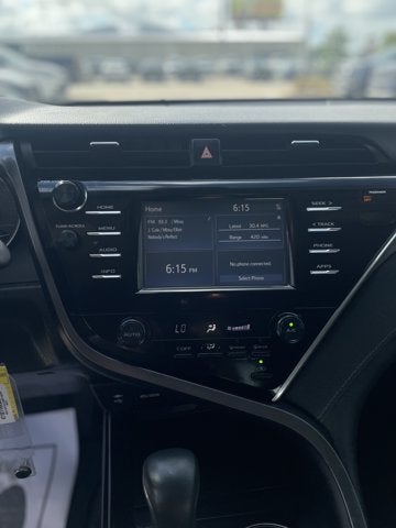 2018 Toyota Camry SE