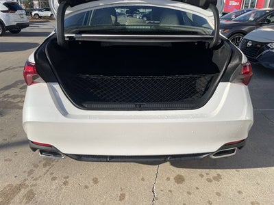 2019 Toyota Avalon XLE