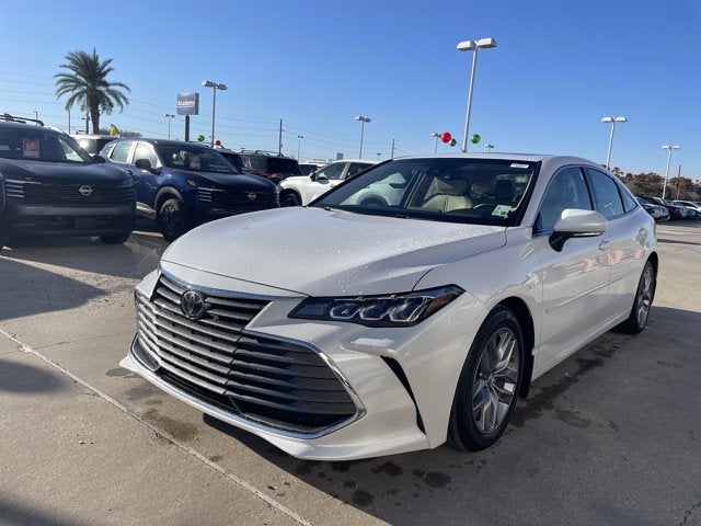 2019 Toyota Avalon XLE