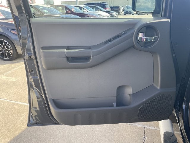 2011 Nissan Xterra S