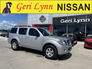 2011 Nissan Pathfinder S