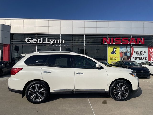 Used 2017 Nissan Pathfinder Platinum with VIN 5N1DR2MN5HC613469 for sale in Houma, LA