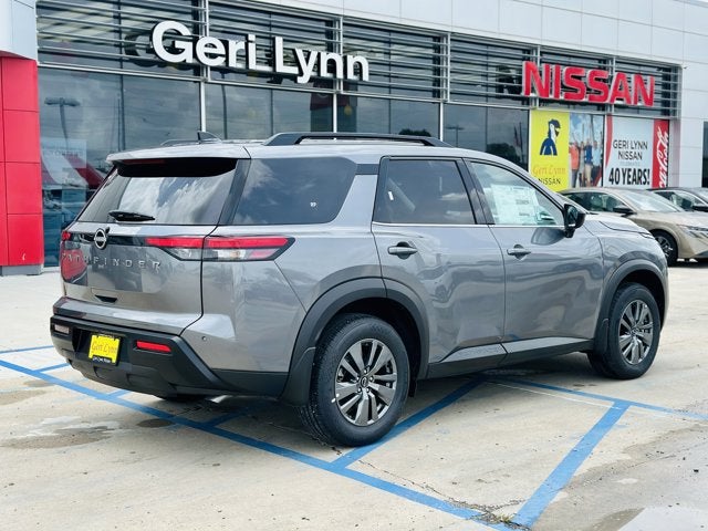 2026 Nissan Pathfinder SV