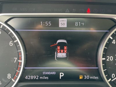 2022 Nissan Pathfinder SL