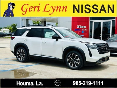 2026 Nissan Pathfinder Platinum