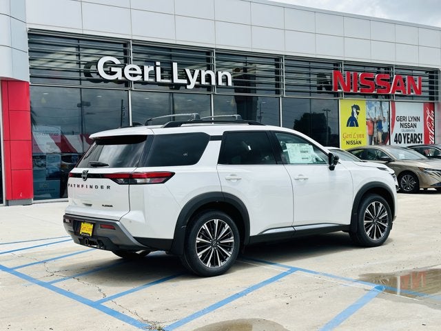 2026 Nissan Pathfinder Platinum