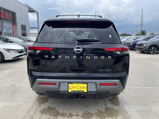 2026 Nissan Pathfinder Platinum