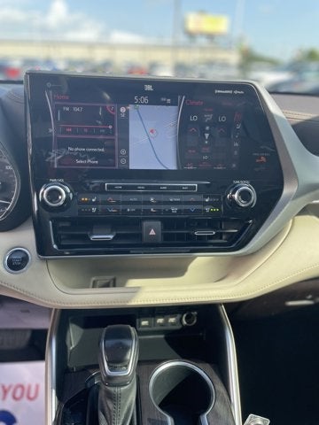 2021 Toyota Highlander Platinum