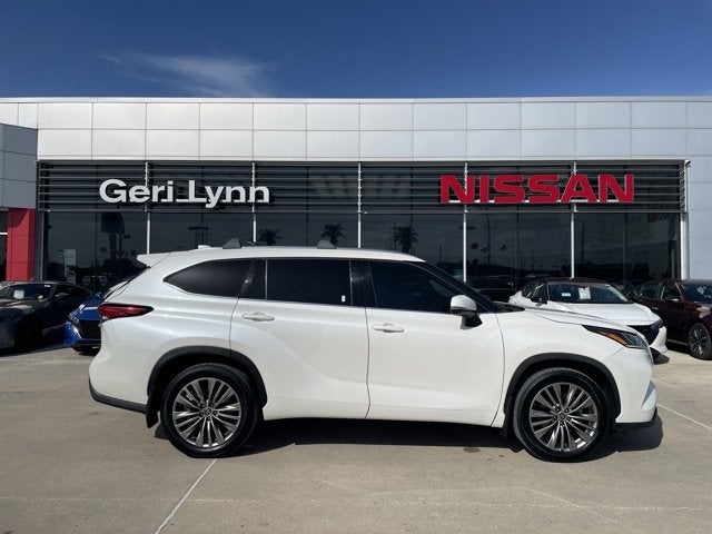 2021 Toyota Highlander Platinum
