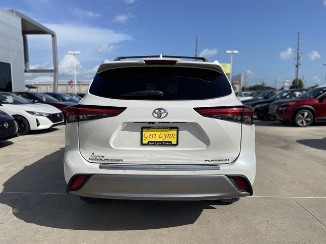 2021 Toyota Highlander Platinum