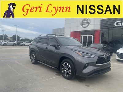2021 Toyota Highlander Hybrid XLE