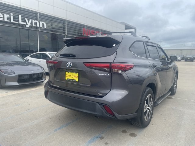 2021 Toyota Highlander Hybrid XLE