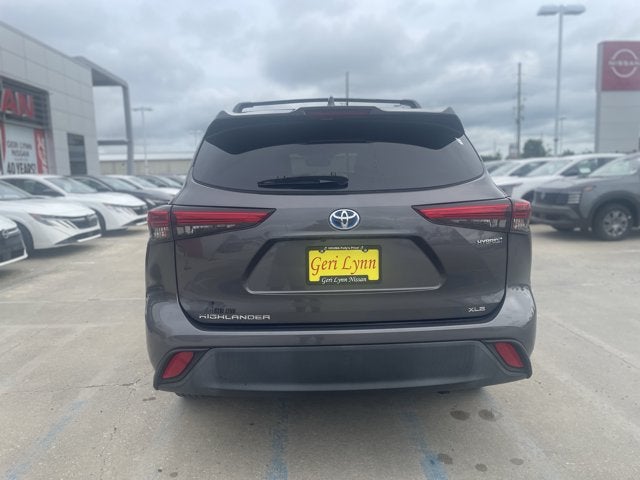 2021 Toyota Highlander Hybrid XLE