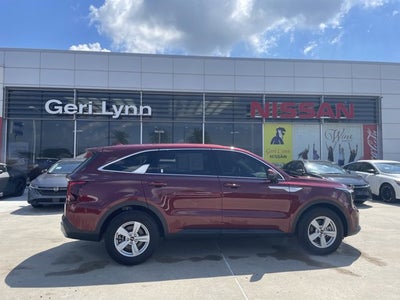 2025 Kia Sorento LX