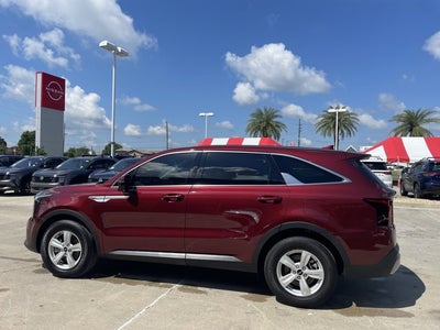 2025 Kia Sorento LX