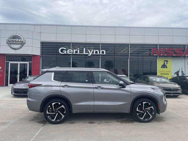 2022 Mitsubishi Outlander SEL