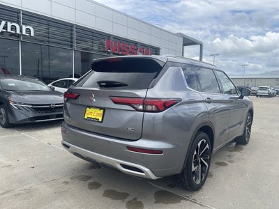 2022 Mitsubishi Outlander SEL