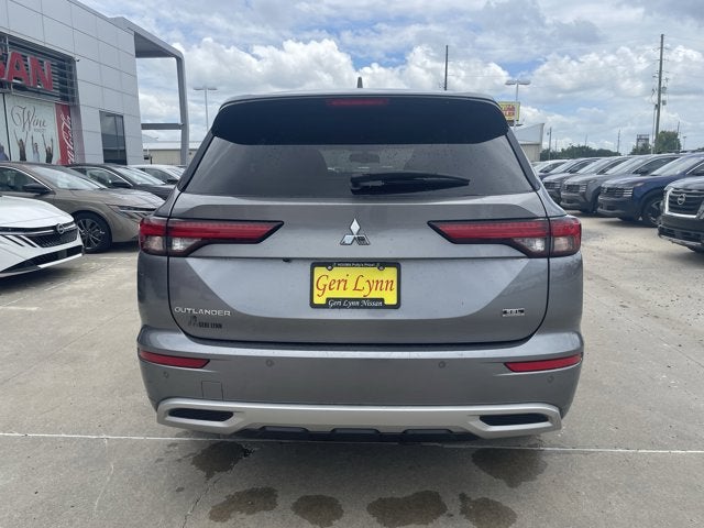 2022 Mitsubishi Outlander SEL