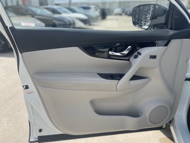 2021 Nissan Rogue Sport SL