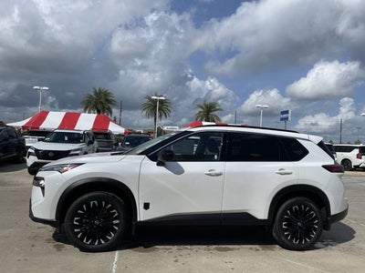 2026 Nissan Rogue Dark Armor