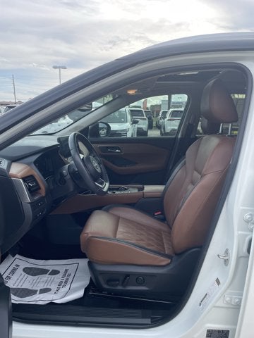 2024 Nissan Rogue Platinum