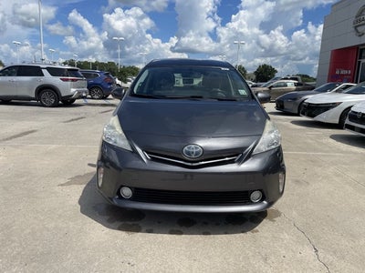 2014 Toyota Prius v Five