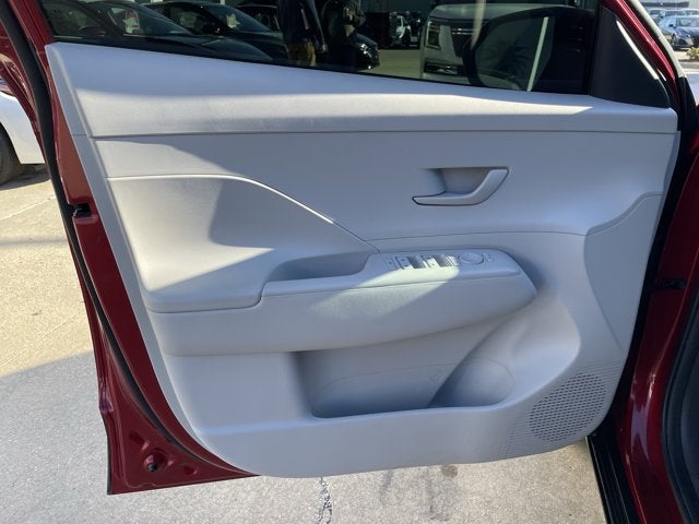 2024 Hyundai Kona SE