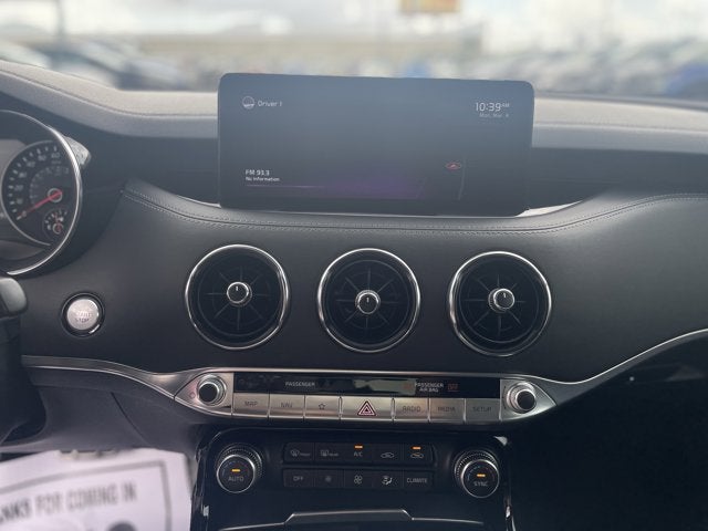 2022 Kia Stinger GT2