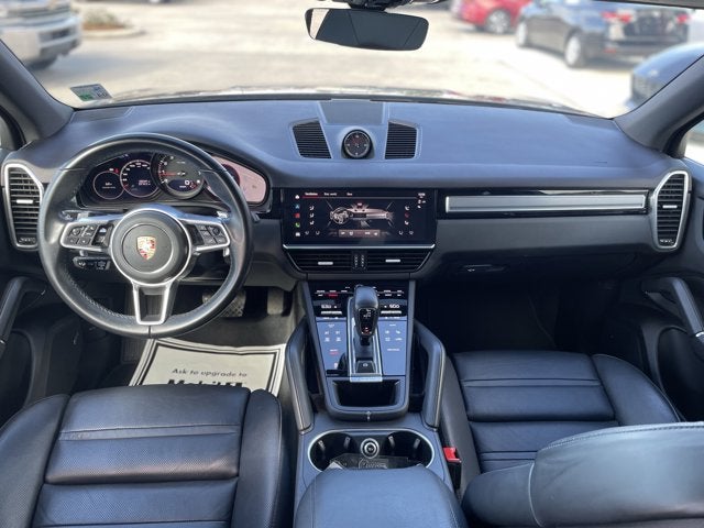 2023 Porsche Cayenne Base